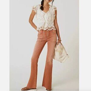 Anthropologie Pilcro The Low Rise Icon Flare Jeans Bronze Flared Size 28